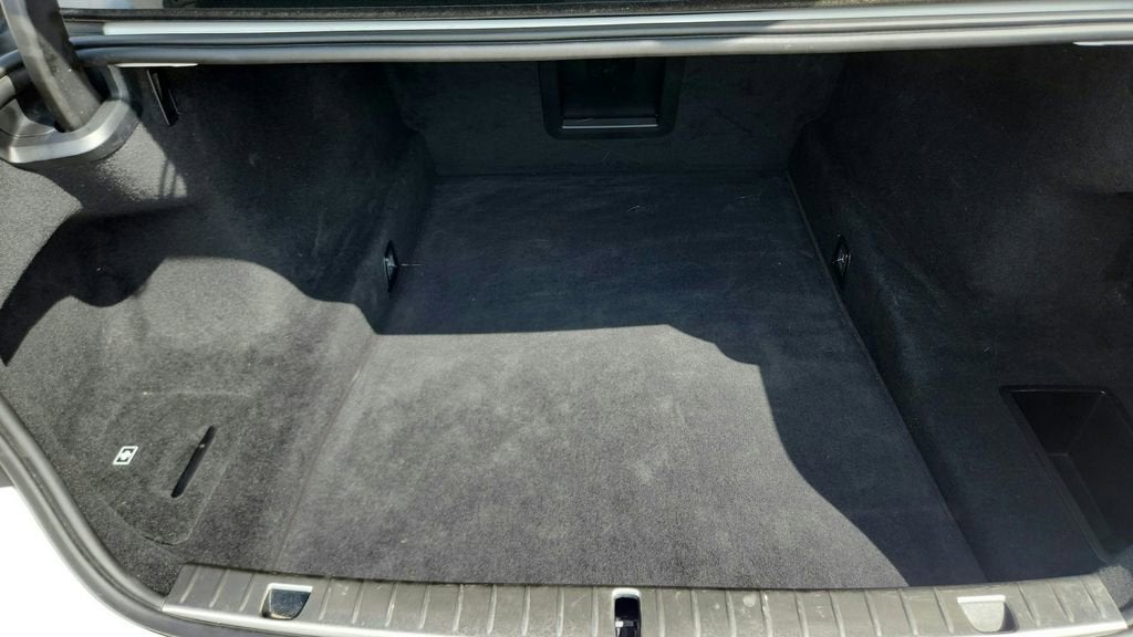 2022 BMW 7 Series 740i