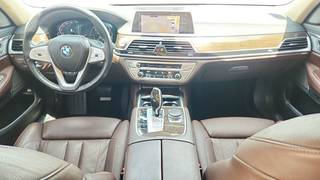 2020 BMW 7 Series 740i