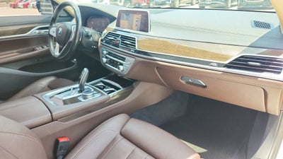 2020 BMW 7 Series 740i