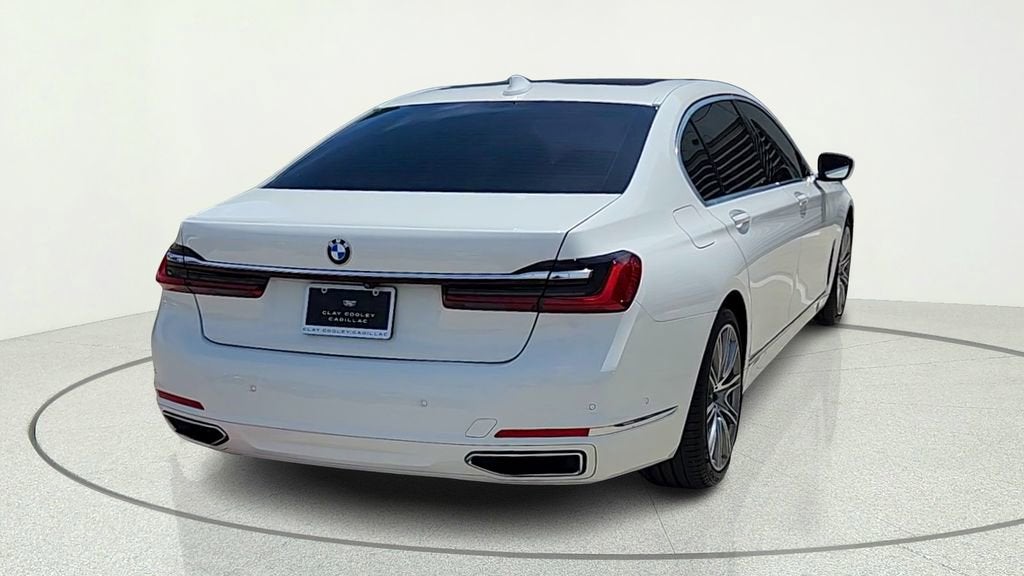 2020 BMW 7 Series 740i