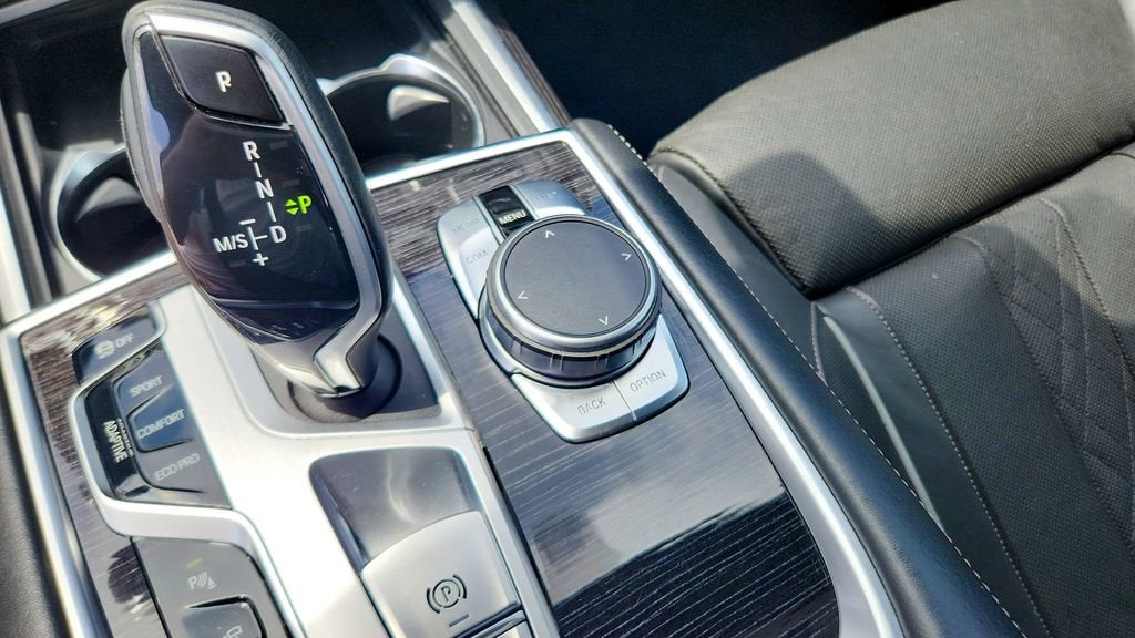 2020 BMW 7 Series 750i xDrive