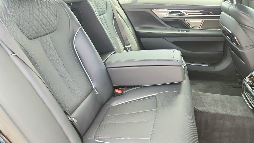 2020 BMW 7 Series 750i xDrive