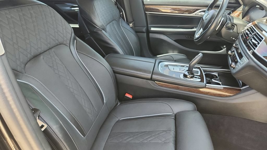 2021 BMW 7 Series 750i xDrive