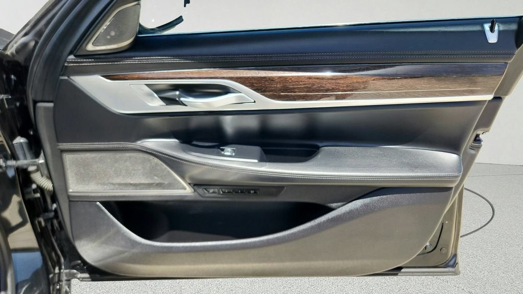 2021 BMW 7 Series 750i xDrive