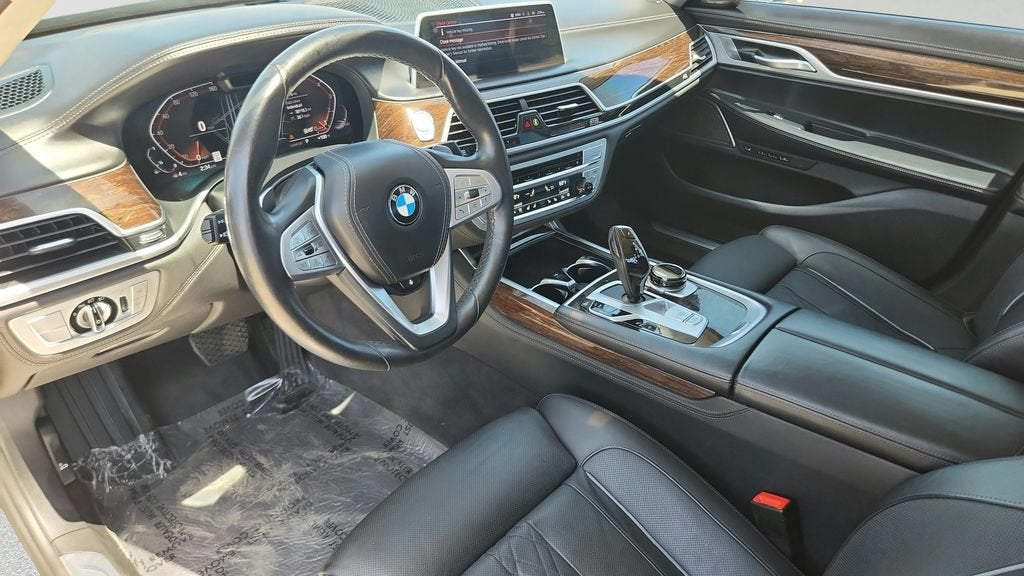 2021 BMW 7 Series 750i xDrive