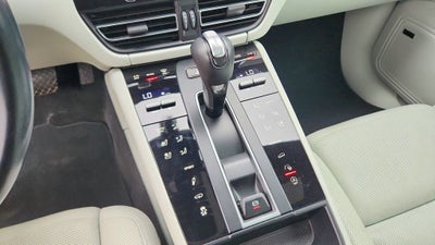 2023 Porsche Macan S