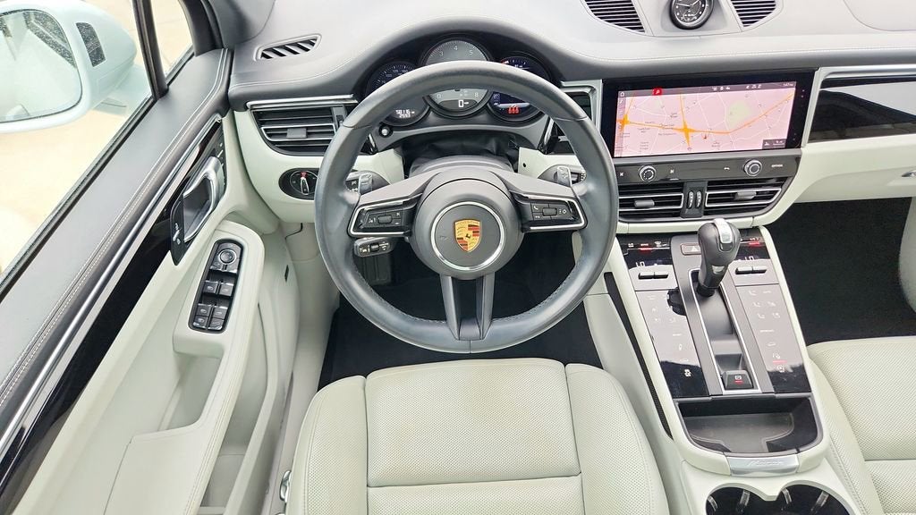 2023 Porsche Macan S