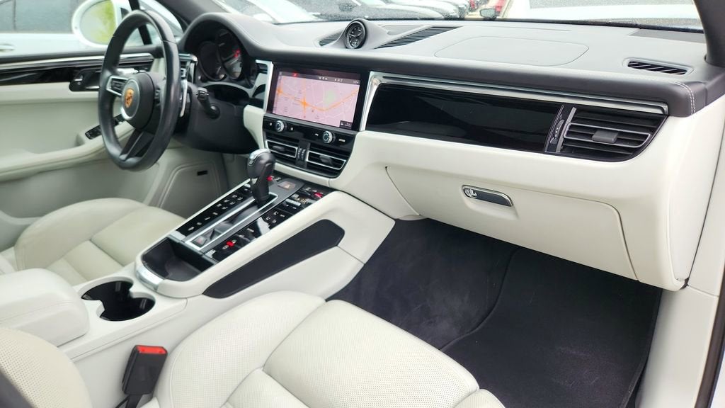 2023 Porsche Macan S