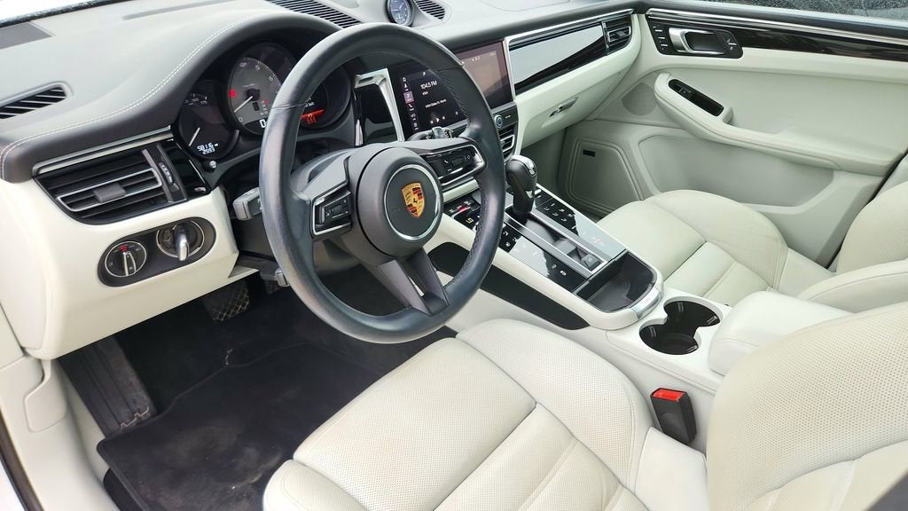 2023 Porsche Macan S