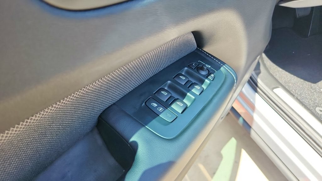 2024 Volvo XC60 Recharge Plug-In Hyb Polestar Engineered