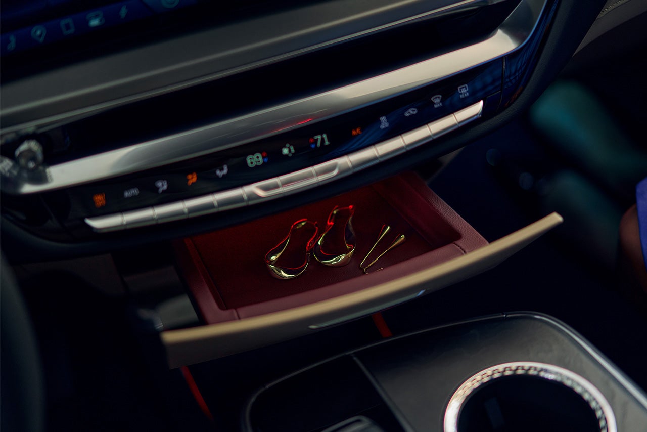 Clay Cooley Cadillac in Mesquite TX