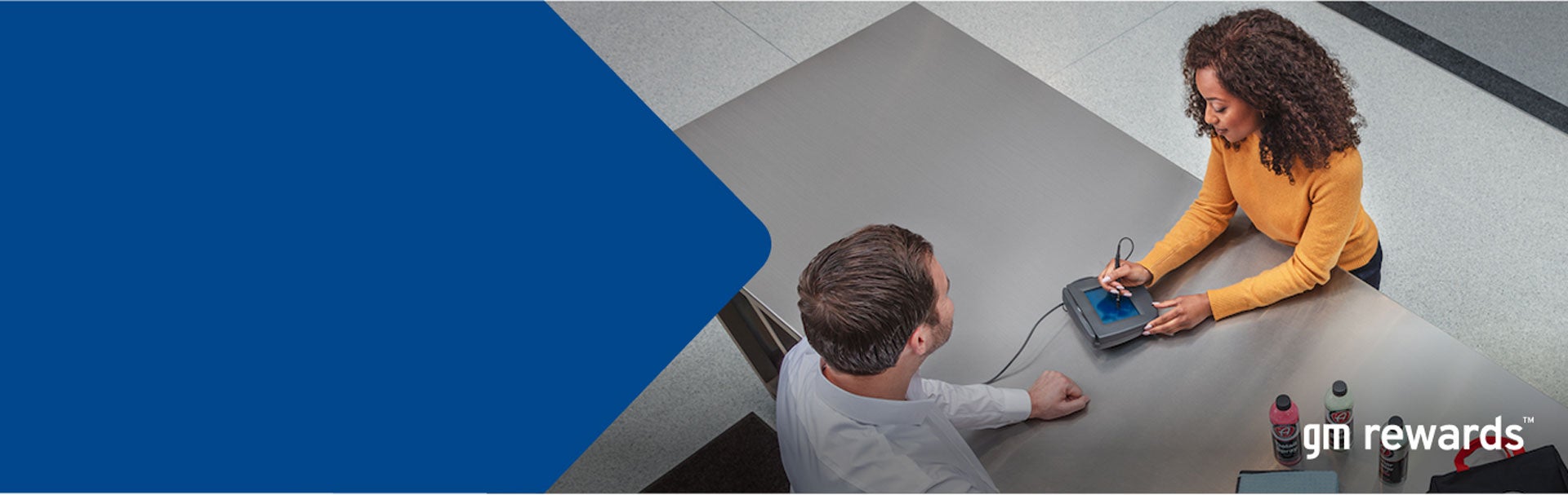 Clay Cooley Cadillac in Mesquite TX